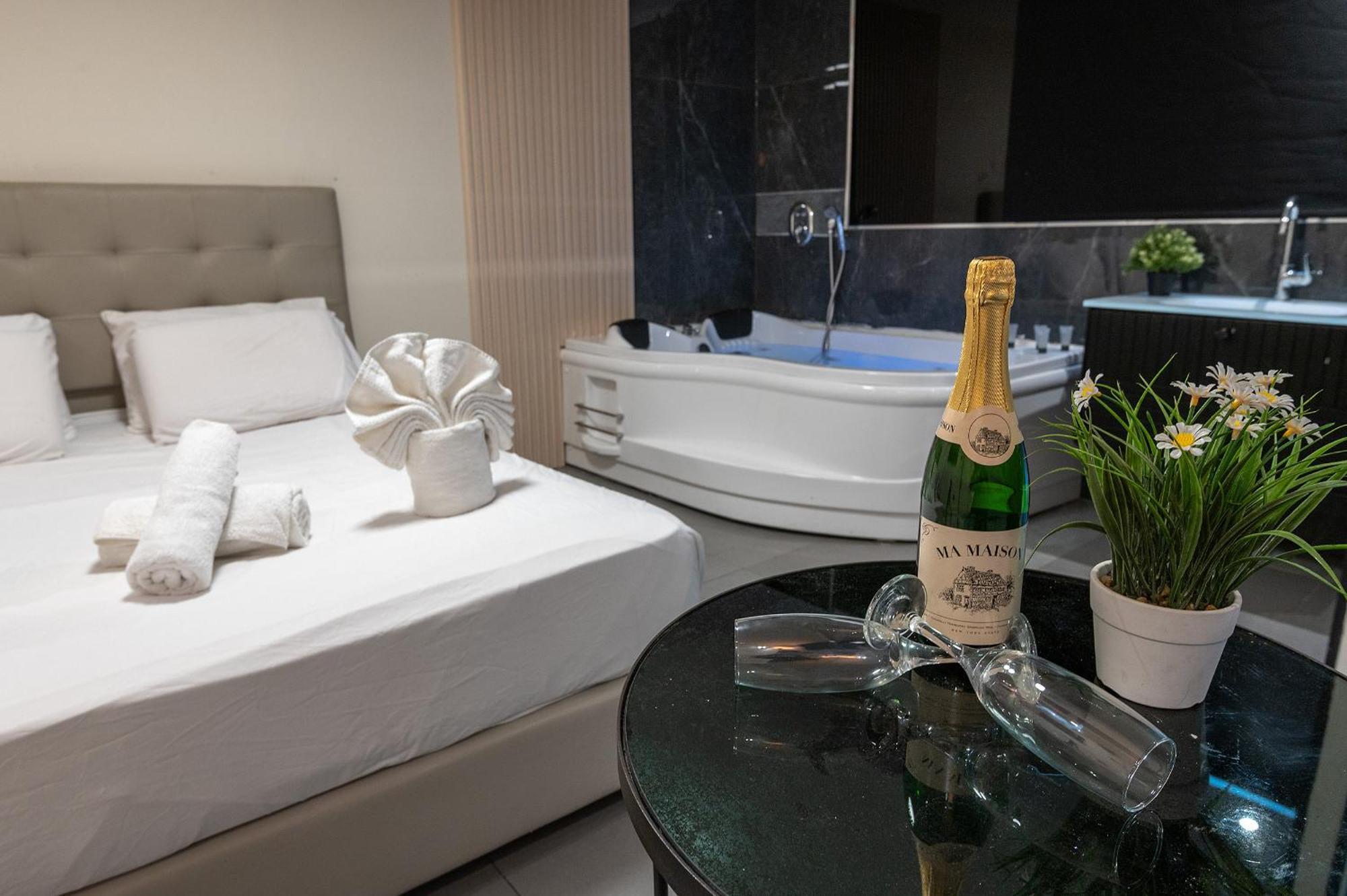 Lago Suites Hotel Jeruzsálem Kültér fotó
